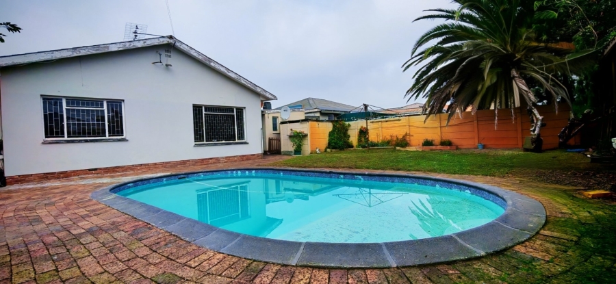 4 Bedroom Property for Sale in Southfield Western Cape